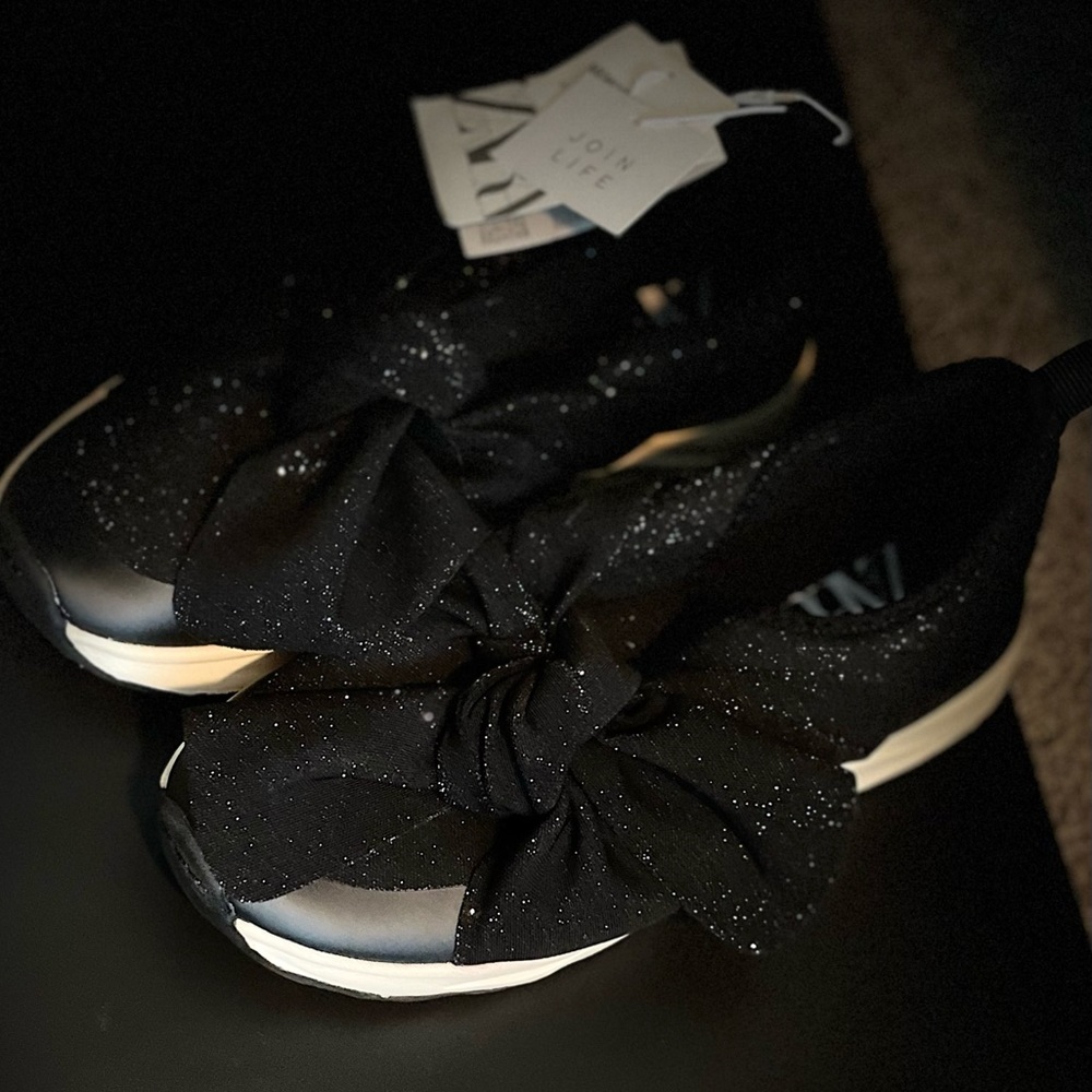 Zara glittery Sneakers | New with tags | size 36 EU / 4 US |